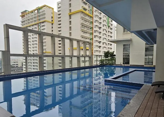 Apartment Makati Bliss - Cozy Urban Retreat *