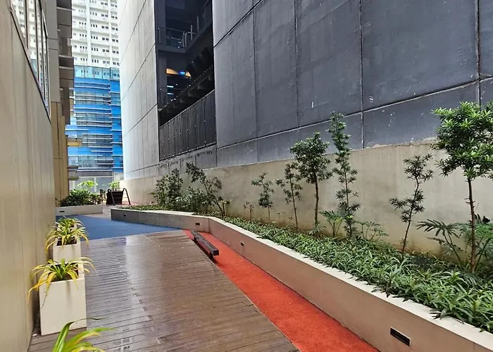 Makati Bliss - Cozy Urban Retreat *