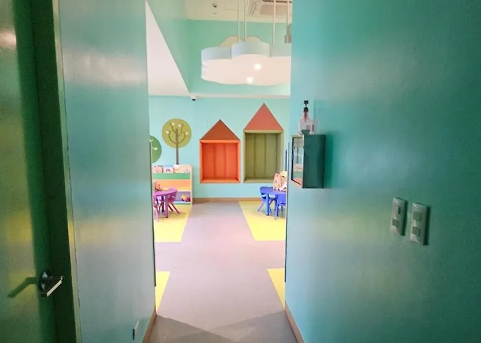 Apartment Makati Bliss - Cozy Urban Retreat *